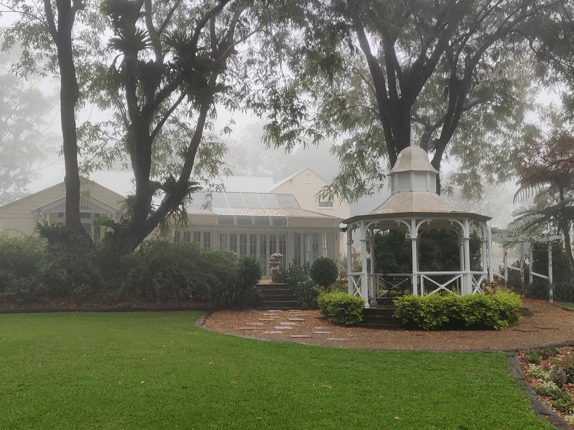 Hotel Wintergreen Manor At Maleny Exterior foto