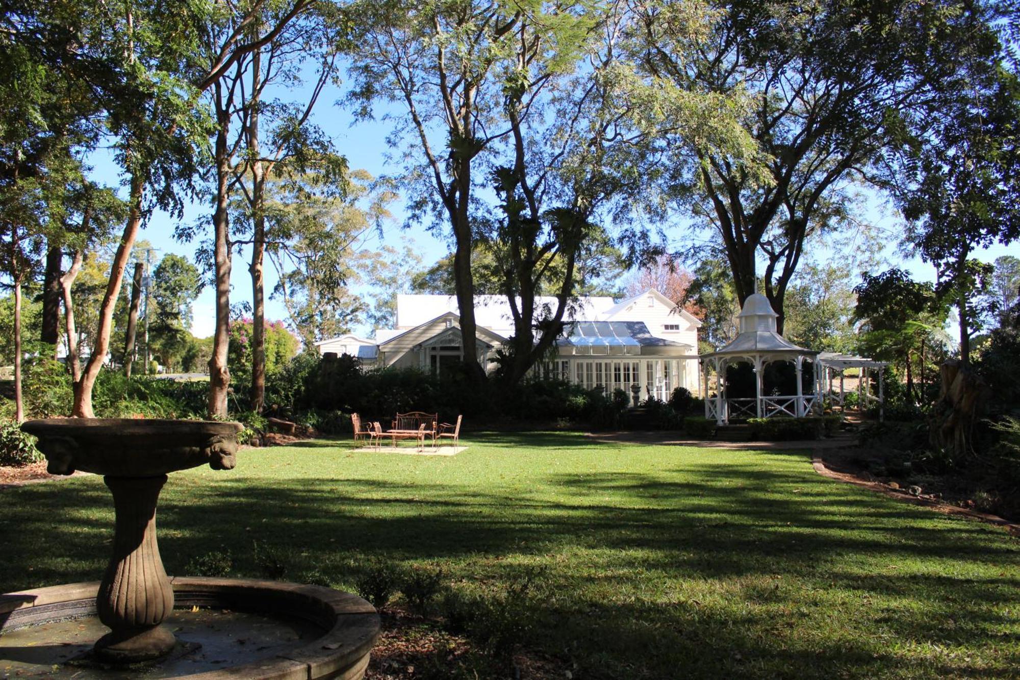 Hotel Wintergreen Manor At Maleny Exterior foto